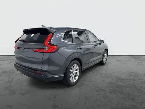 Used 2025 Honda CR-V EX image 3
