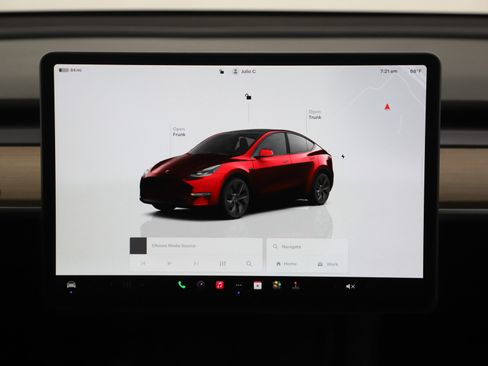 Used 2025 Tesla Model Y Long Range image 15