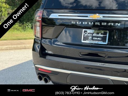 Used 2024 Chevrolet Suburban High Country image 16