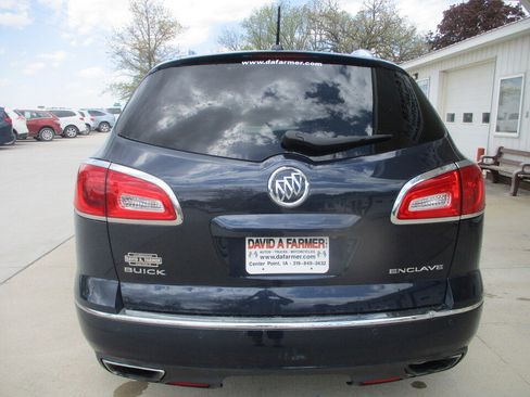 Used 2017 Buick Enclave Convenience FWD image 5