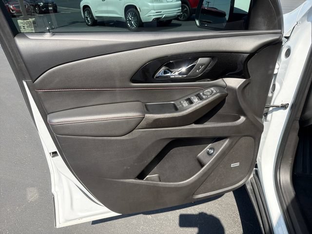 Certified 2023 Chevrolet Traverse RS w/ LPO, Floor Liner Package AWD/4WD image 10