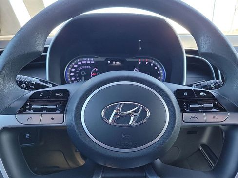 Used 2023 Hyundai Santa Cruz SEL image 15