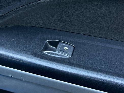 Used 2019 Chevrolet Colorado ZR2 image 20