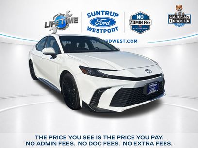 Used 2025 Toyota Camry SE