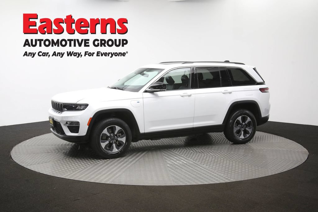 Used 2022 Jeep Grand Cherokee Limited 4xe w/ Luxury Tech Group II AWD/4WD image 63