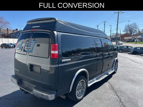 Used 2017 Chevrolet Express 2500 Conversion image 10
