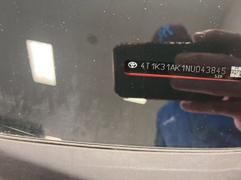 Used 2022 Toyota Camry XSE w/ Cold Weather Package image 6