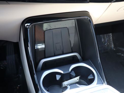 Certified 2024 BMW X2 xDrive28i w/ Premium Package image 10