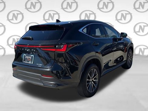 Used 2025 Lexus NX 250 AWD w/ Accessory Package (2T) image 2