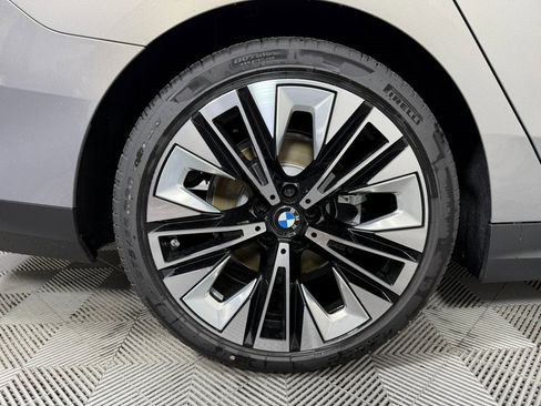 New 2025 BMW 530i xDrive image 26