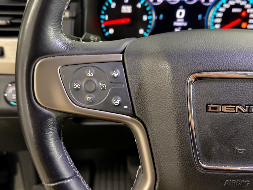 Used 2017 GMC Yukon Denali w/ Open Road Package AWD/4WD image 18