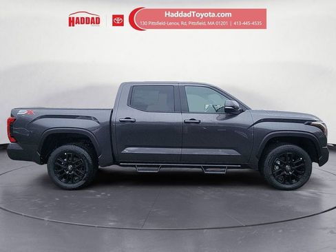 New 2026 Toyota Tundra SR5 image 6