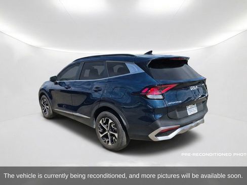 Used 2023 Kia Sportage EX w/ EX Premium Package AWD/4WD image 8