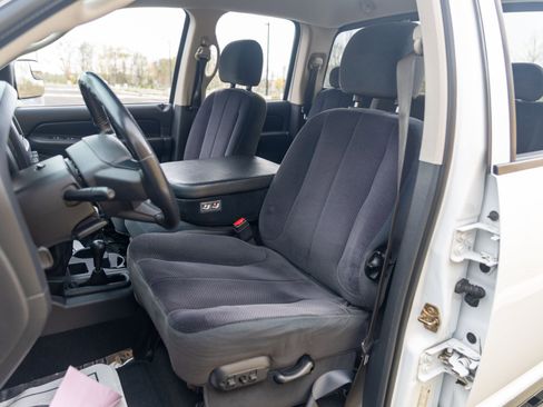 Used 2005 Dodge Ram 2500 Truck SLT w/ Quad Cab Big Horn Value Group image 29