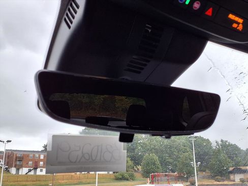 New 2026 Buick Enclave Sport Touring w/ Power Package image 14