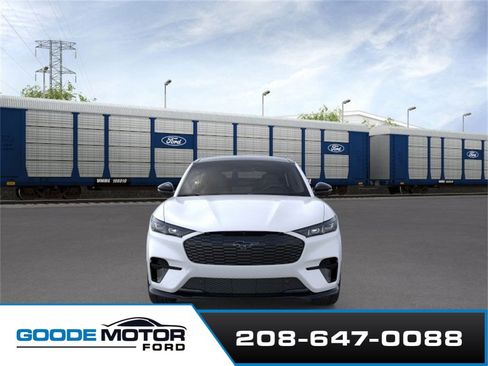 New 2025 Ford Mustang Mach-E GT image 6