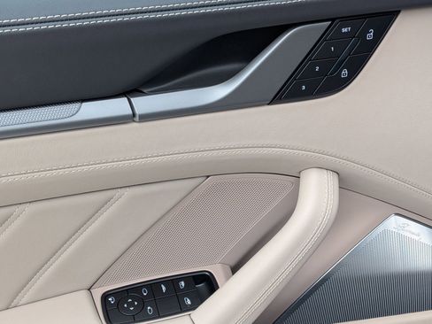 New 2026 Porsche 911 Carrera 4S image 15