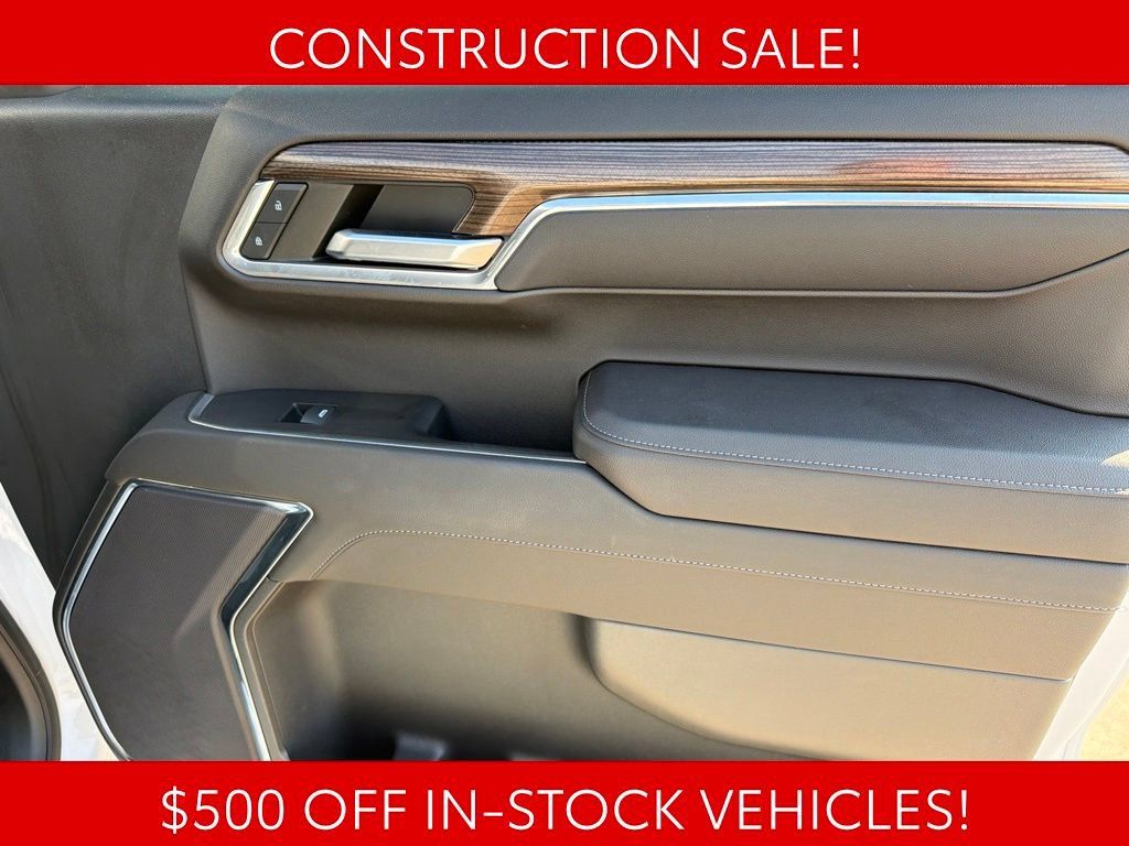 Used 2023 Chevrolet Silverado 1500 LT AWD/4WD image 27