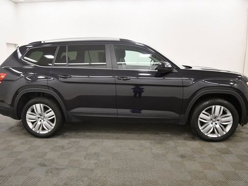 Used 2019 Volkswagen Atlas SE w/ Towing Package image 9