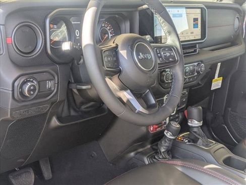 New 2026 Jeep Gladiator Rubicon AWD/4WD image 3