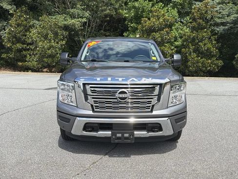 Certified 2024 Nissan Titan SV w/ SV Convenience Package AWD/4WD image 2