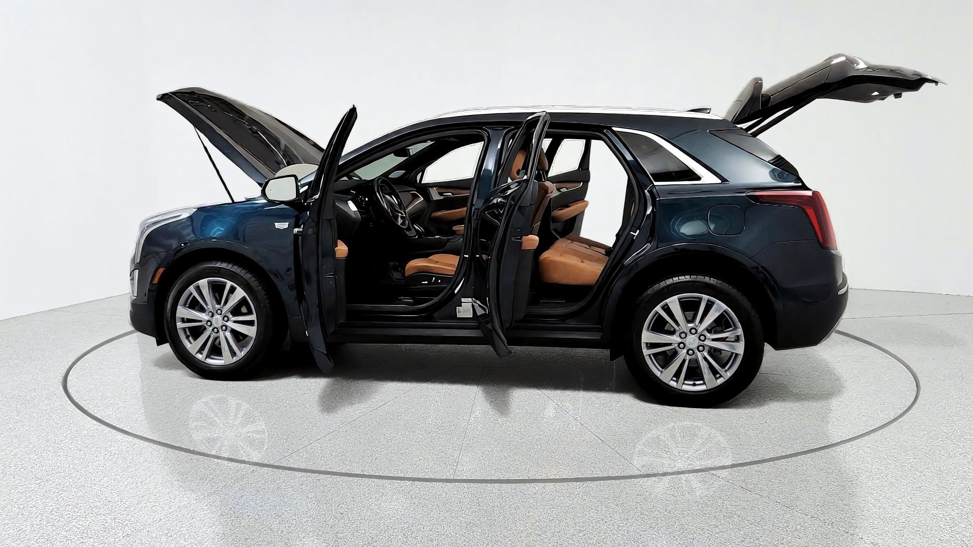 Used 2024 Cadillac XT5 Premium Luxury w/ Technology Package AWD/4WD image 10