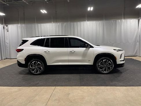 New 2025 Buick Enclave Sport Touring w/ Super Cruise Package image 11