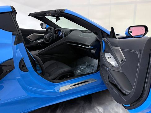Used 2021 Chevrolet Corvette Stingray Preferred Cpe w/ 2LT RWD image 35