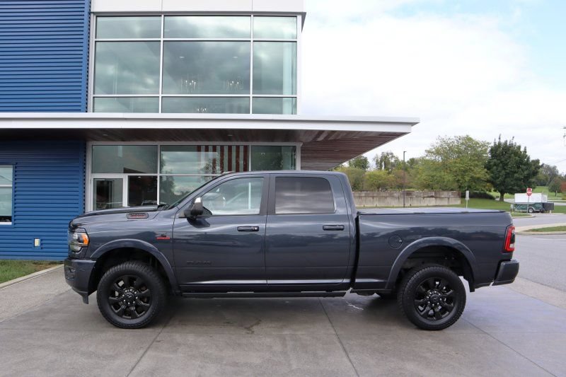 Used 2022 RAM 2500 Limited AWD/4WD image 6
