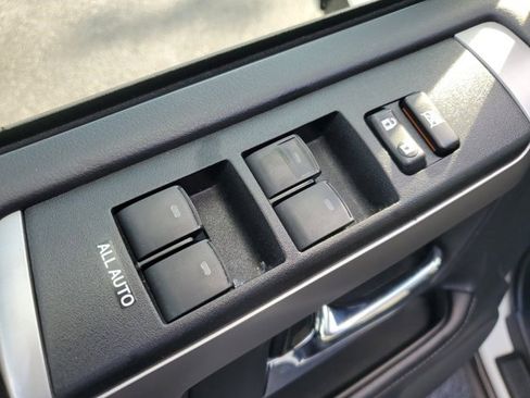 Used 2023 Toyota 4Runner SR5 image 15