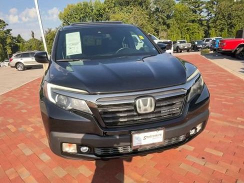 Used 2017 Honda Ridgeline Black Edition image 4