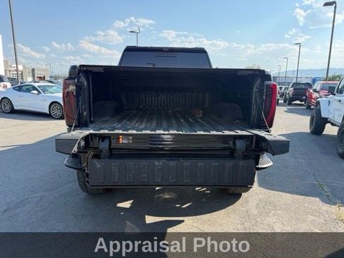 Used 2024 GMC Sierra 3500 Denali Ultimate AWD/4WD image 10