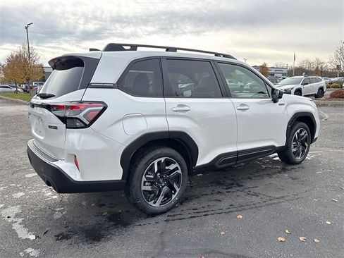 New 2025 Subaru Forester Limited image 3