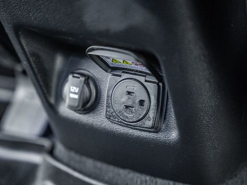 Used 2022 Kia Telluride SX w/ SX Prestige Package image 39