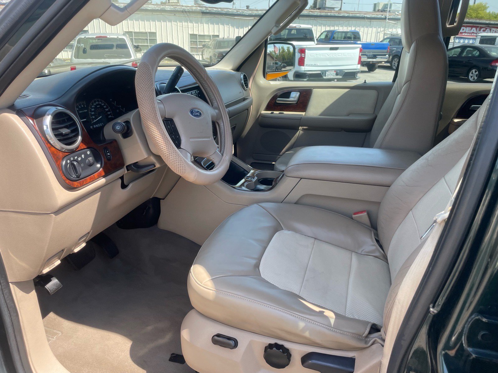 Used 2003 Ford Expedition Eddie Bauer AWD/4WD image 11