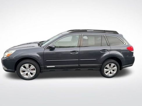 Used 2012 Subaru Outback 2.5i Limited w/ Moonroof Pkg image 2
