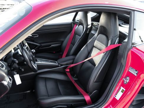 Used 2019 Porsche 718 Cayman image 30