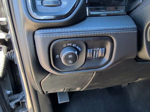 New 2026 RAM 2500 Limited image 16