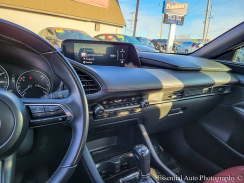 Used 2024 MAZDA MAZDA3 s image 22