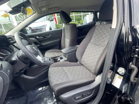 Used 2019 Nissan Rogue Sport SV AWD/4WD image 17