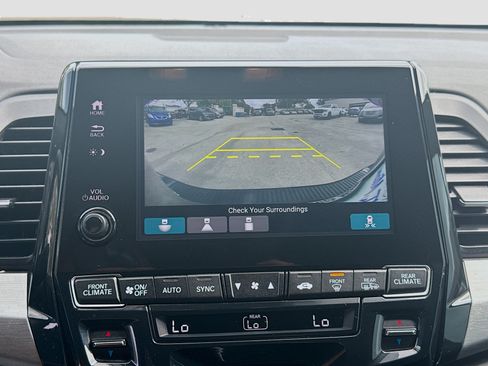 Certified 2023 Honda Odyssey Sport image 10