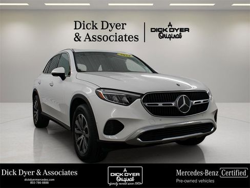 Used 2024 Mercedes-Benz GLC 300 4MATIC image 10