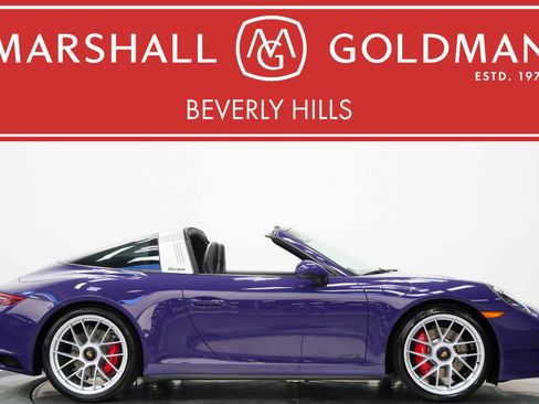 Used 2018 Porsche 911 Targa 4 GTS image 1