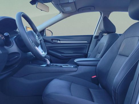 Certified 2022 Nissan Altima 2.5 SV image 15