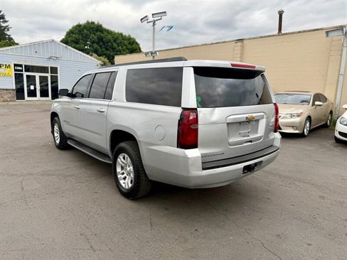 Used 2017 Chevrolet Suburban LT AWD/4WD image 7