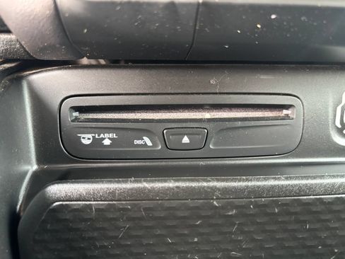 Used 2019 RAM 1500 Big Horn AWD/4WD image 9