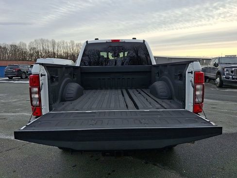 Certified 2022 Ford F250 Lariat w/ Lariat Value Package image 29