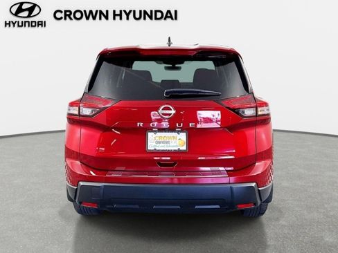 Used 2026 Nissan Rogue SV FWD image 7