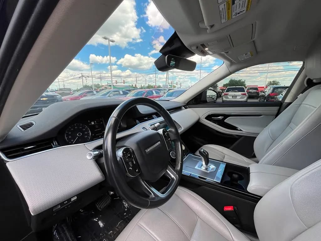 Used 2020 Land Rover Range Rover Evoque S AWD/4WD image 30