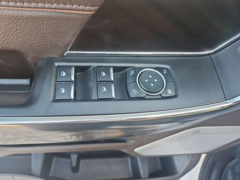 Used 2025 Ford F150 King Ranch w/ FX4 Off-Road Package image 8